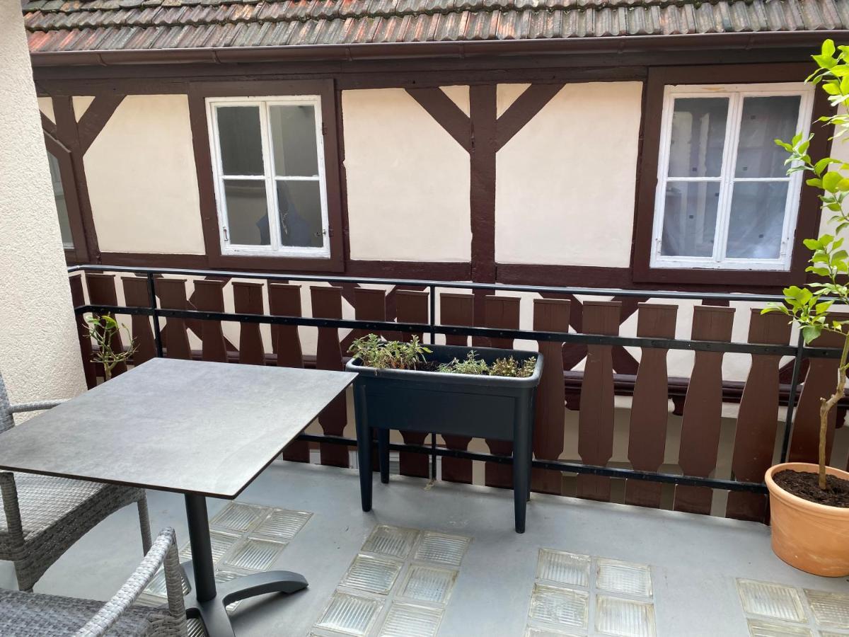 Gasthaus Zur Sonne Rhodt unter Rietburg Exterior foto